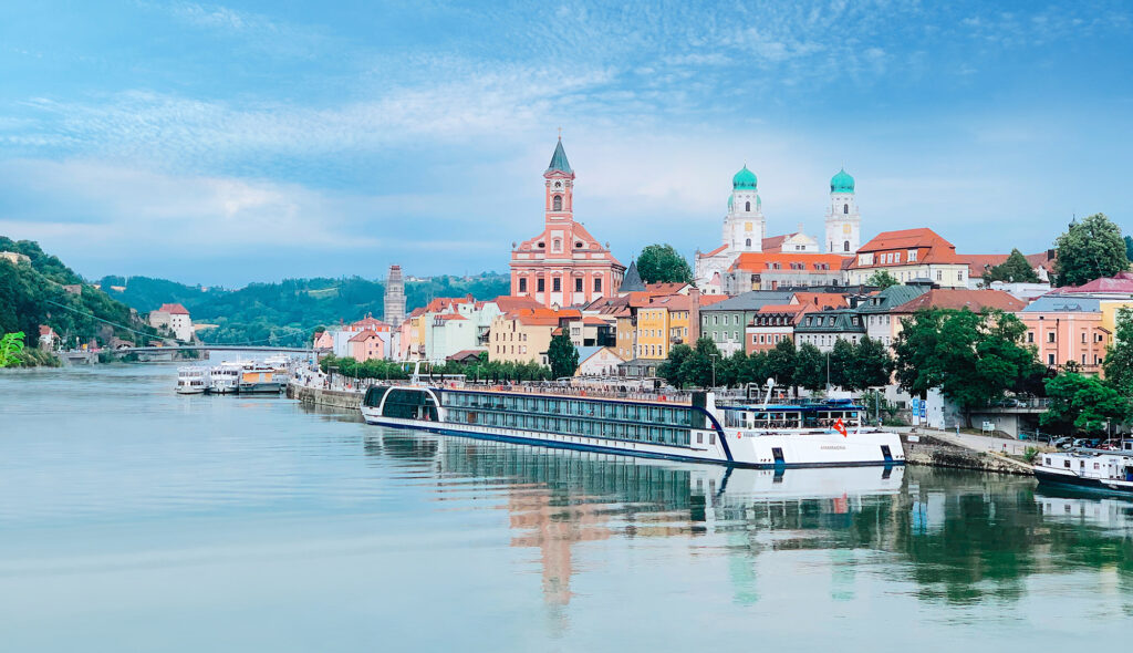 Magna On The Danube (Taste of Christmas)